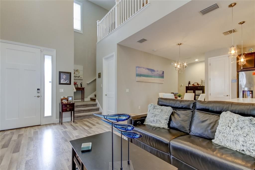For Rent: $4,500 (4 beds, 3 baths, 2019 Square Feet)