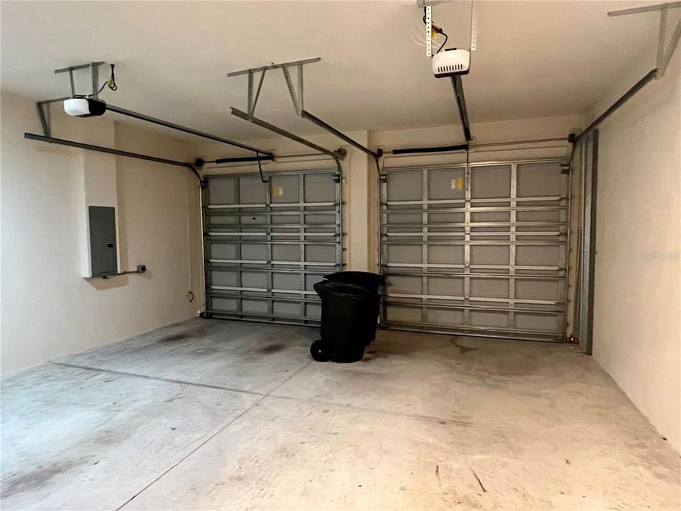 For Rent: $4,500 (4 beds, 3 baths, 2019 Square Feet)