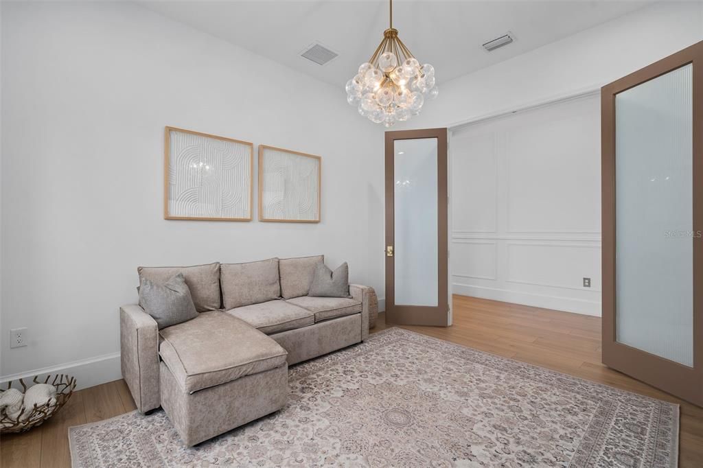 На продажу: $998,000 (4 спален, 3 ванн, 2813 Квадратных фут)
