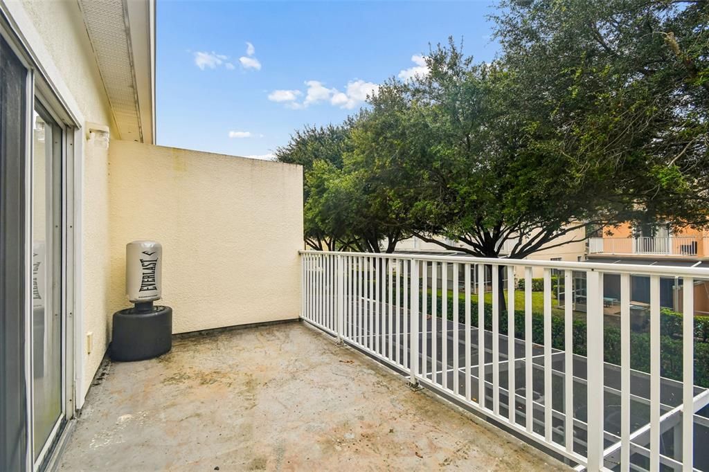 En Venta: $270,000 (3 camas, 3 baños, 1494 Pies cuadrados)