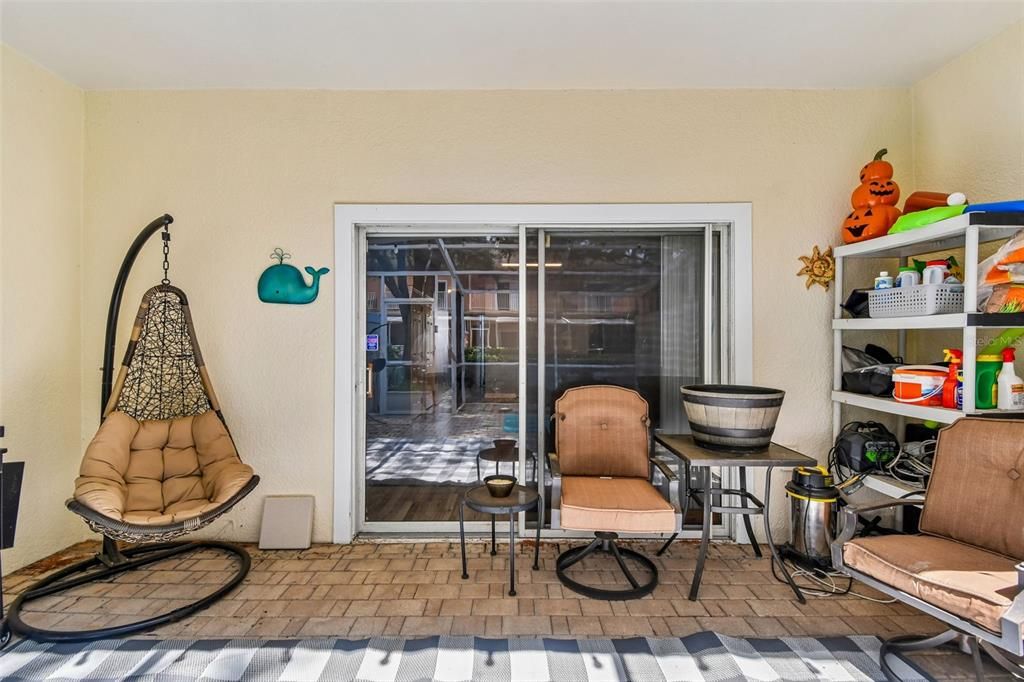 En Venta: $270,000 (3 camas, 3 baños, 1494 Pies cuadrados)