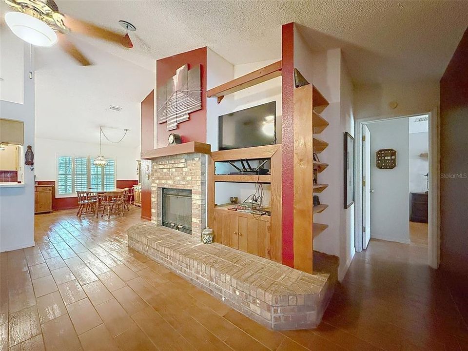En Venta: $820,000 (6 camas, 3 baños, 4026 Pies cuadrados)
