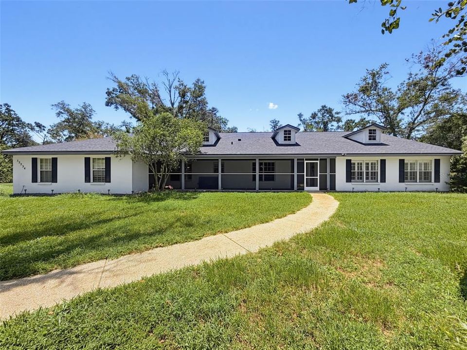 En Venta: $820,000 (6 camas, 3 baños, 4026 Pies cuadrados)