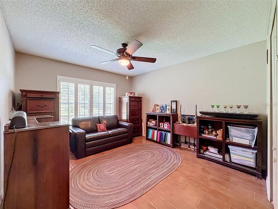 En Venta: $820,000 (6 camas, 3 baños, 4026 Pies cuadrados)