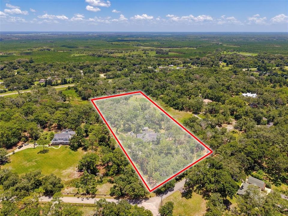En Venta: $820,000 (6 camas, 3 baños, 4026 Pies cuadrados)