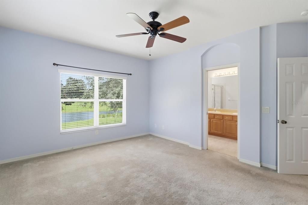 For Sale: $214,900 (3 beds, 2 baths, 1655 Square Feet)
