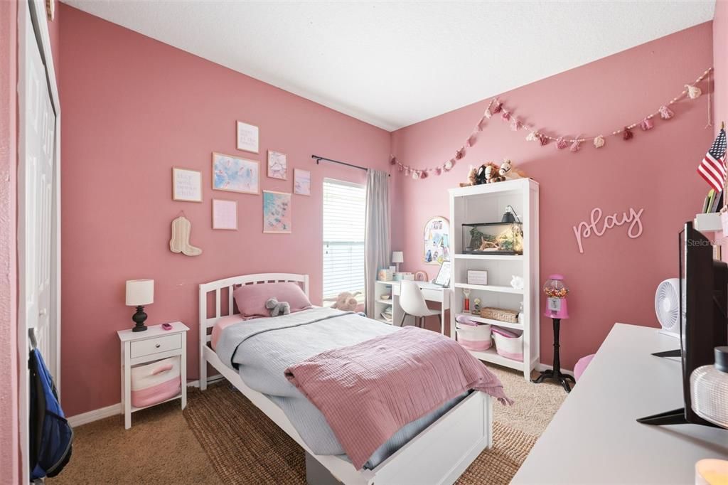 En Venta: $384,900 (4 camas, 2 baños, 1819 Pies cuadrados)