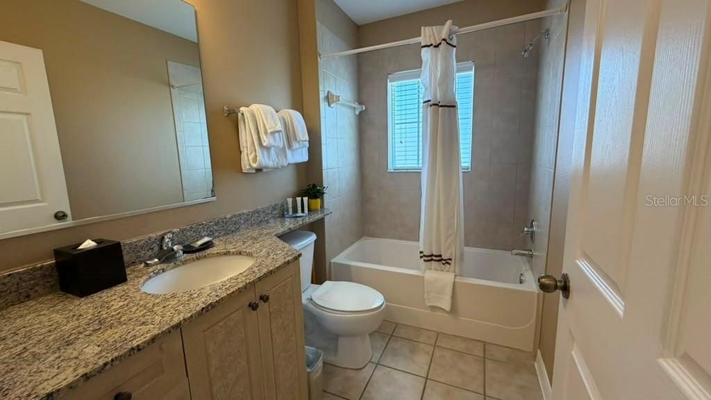 For Sale: $295,000 (3 beds, 2 baths, 1437 Square Feet)