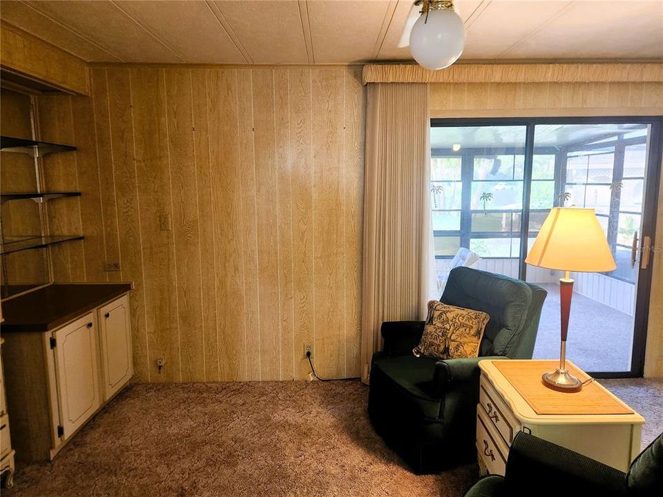 На продажу: $129,900 (2 спален, 2 ванн, 1432 Квадратных фут)