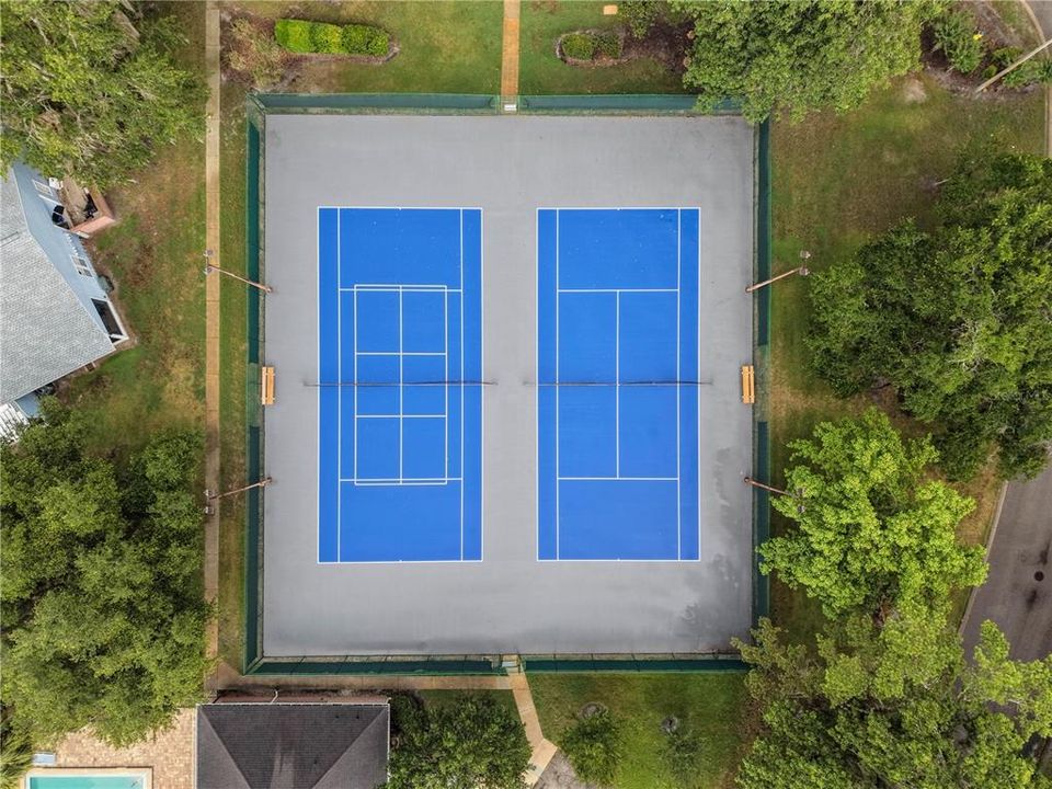 En Venta: $225,000 (2 camas, 2 baños, 1588 Pies cuadrados)