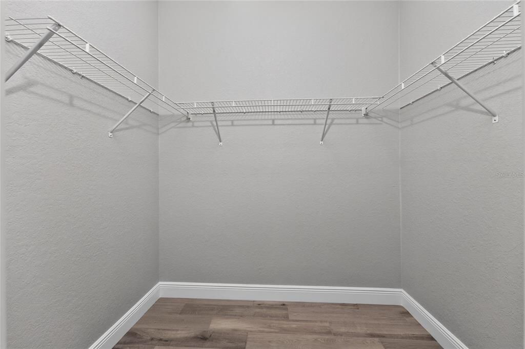 For Sale: $445,000 (3 beds, 2 baths, 1740 Square Feet)