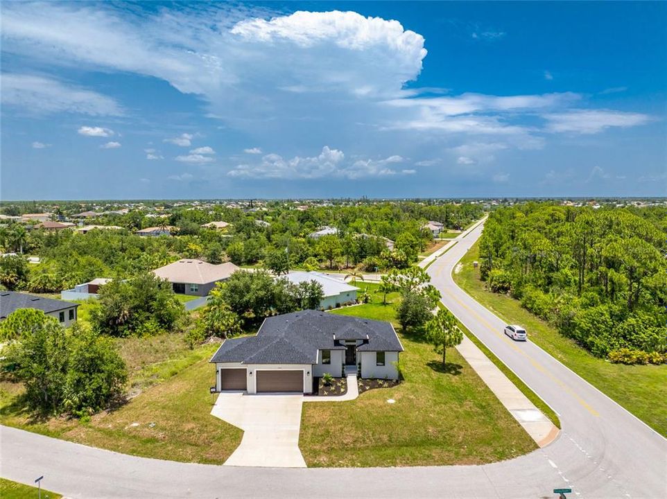 For Sale: $445,000 (3 beds, 2 baths, 1740 Square Feet)