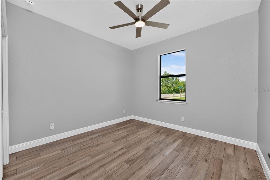 For Sale: $445,000 (3 beds, 2 baths, 1740 Square Feet)