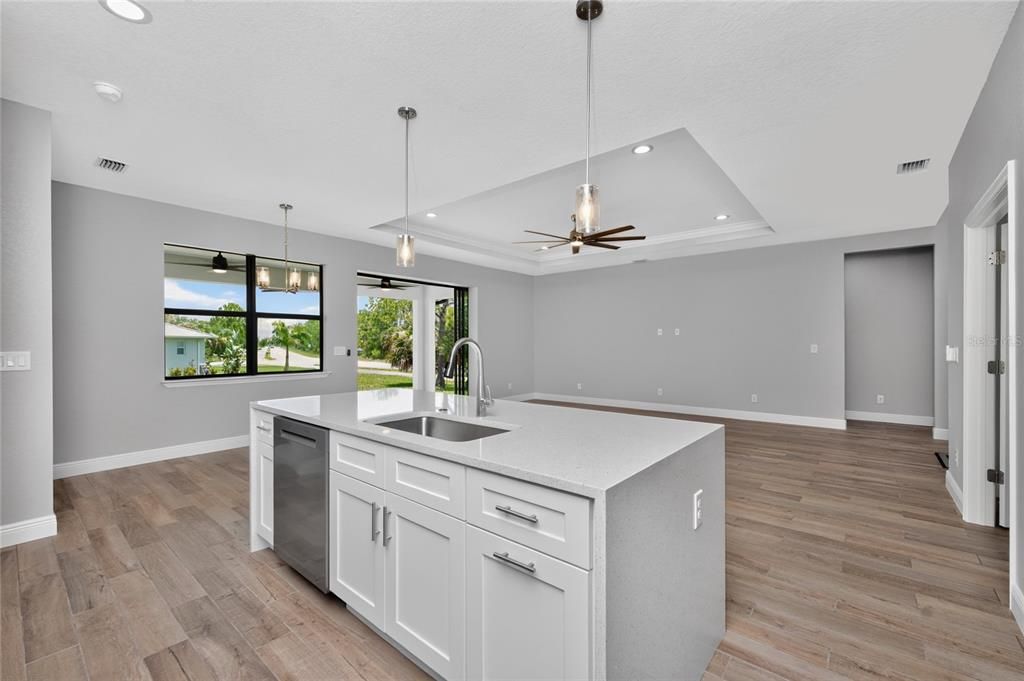 For Sale: $445,000 (3 beds, 2 baths, 1740 Square Feet)