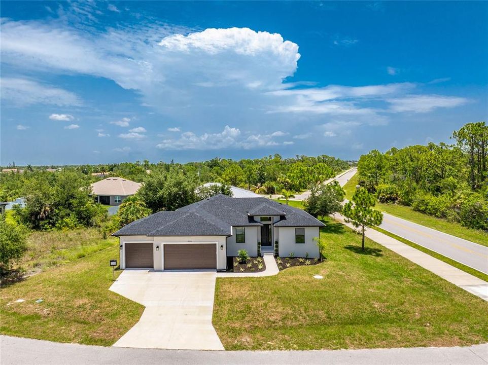 For Sale: $445,000 (3 beds, 2 baths, 1740 Square Feet)