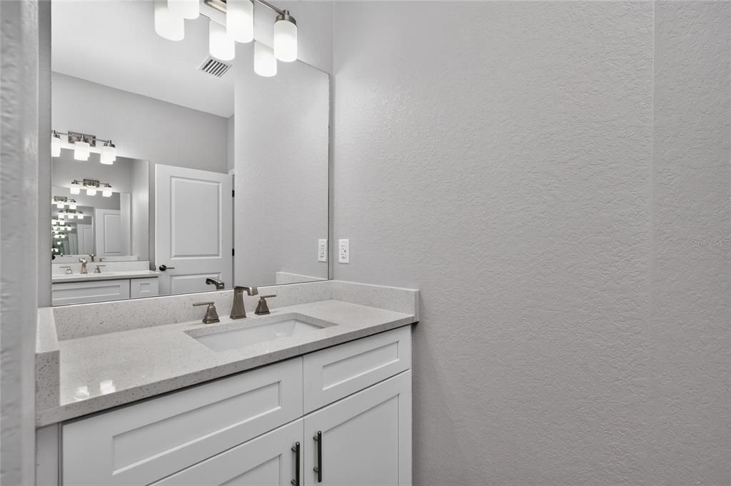 For Sale: $445,000 (3 beds, 2 baths, 1740 Square Feet)