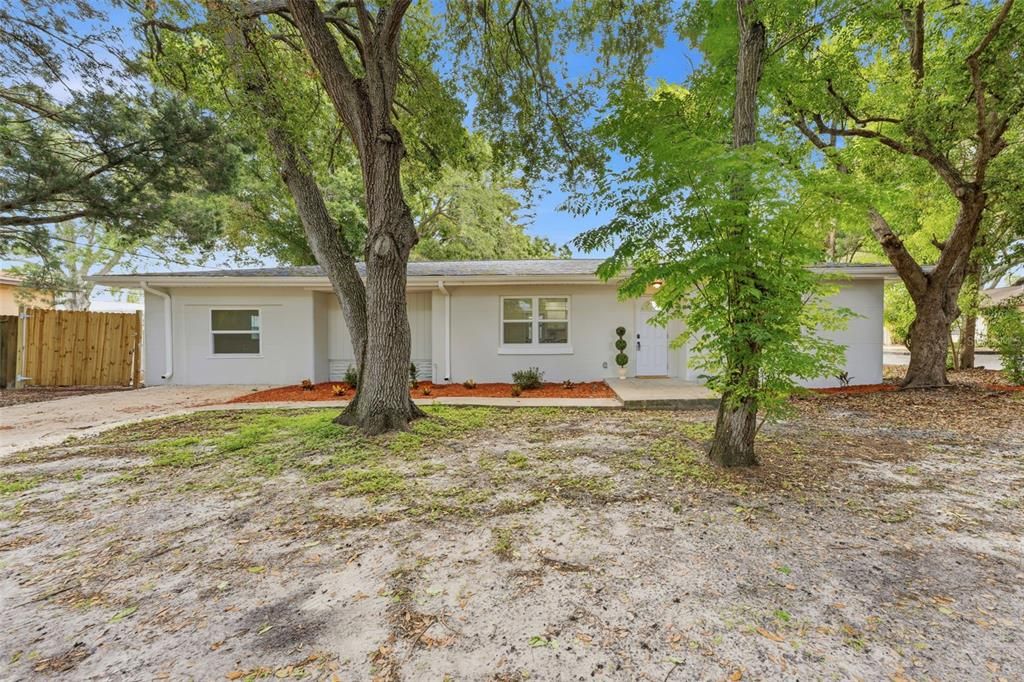 En Venta: $500,000 (4 camas, 2 baños, 1480 Pies cuadrados)