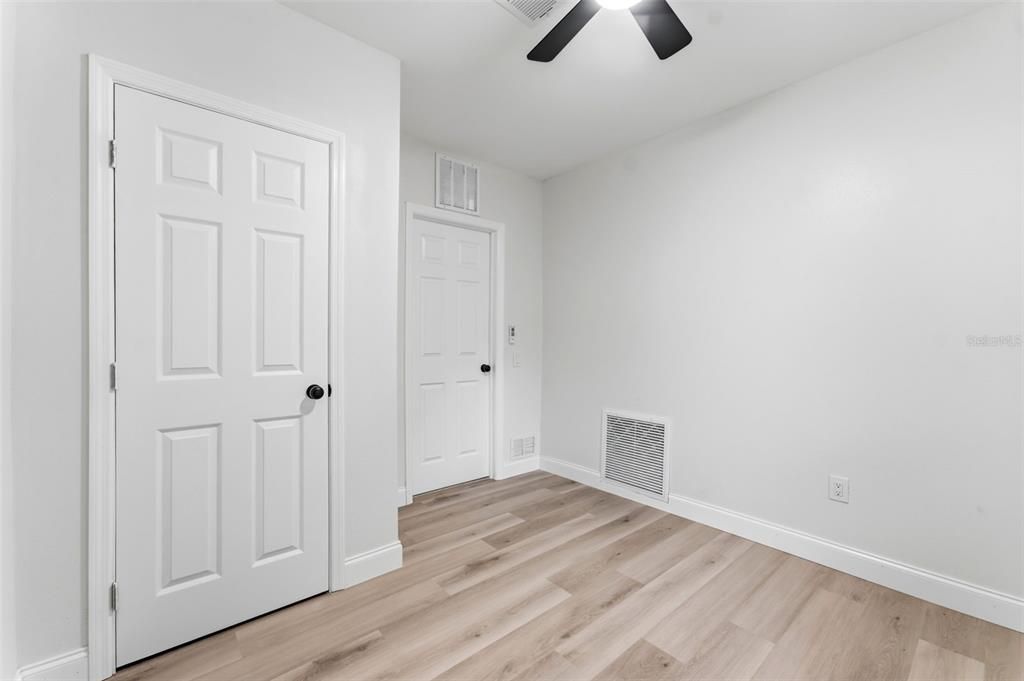 En Venta: $500,000 (4 camas, 2 baños, 1480 Pies cuadrados)