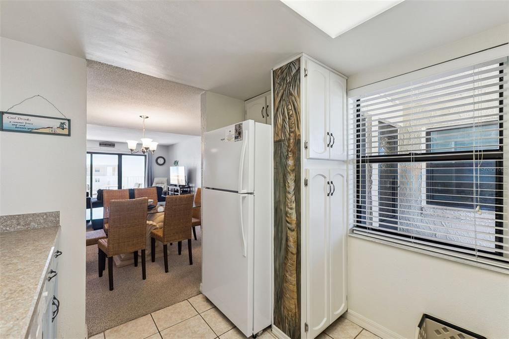 En Venta: $425,000 (2 camas, 2 baños, 944 Pies cuadrados)