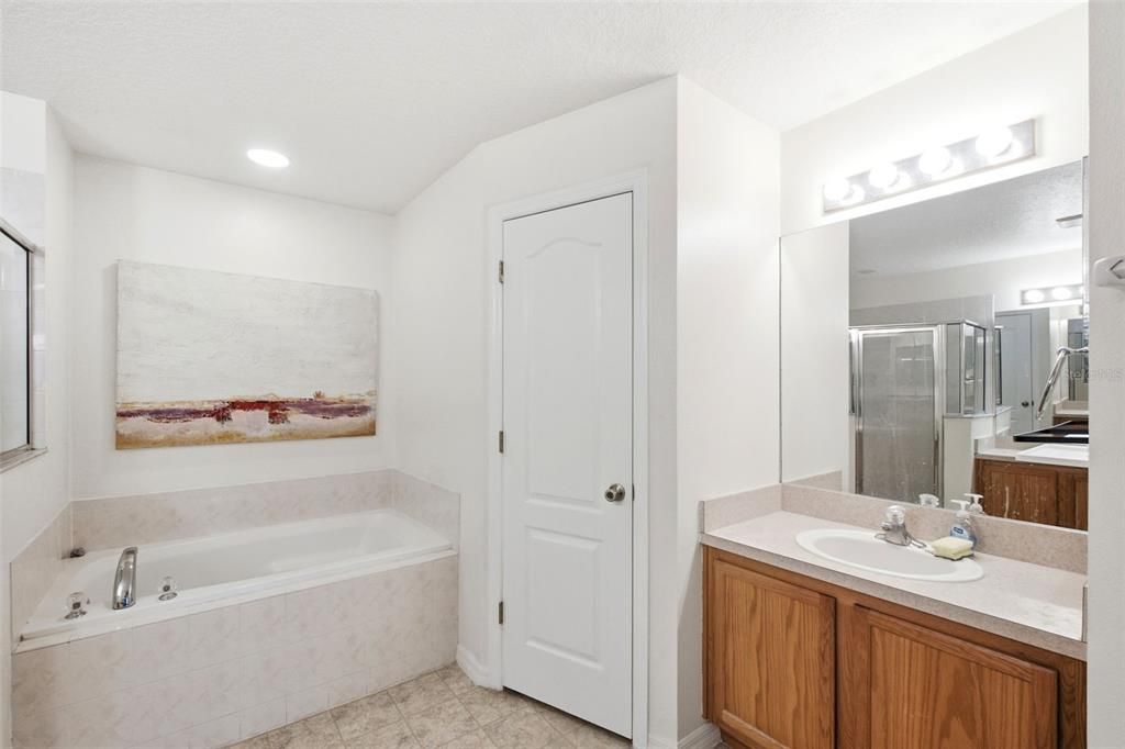 En Venta: $400,000 (3 camas, 2 baños, 1742 Pies cuadrados)