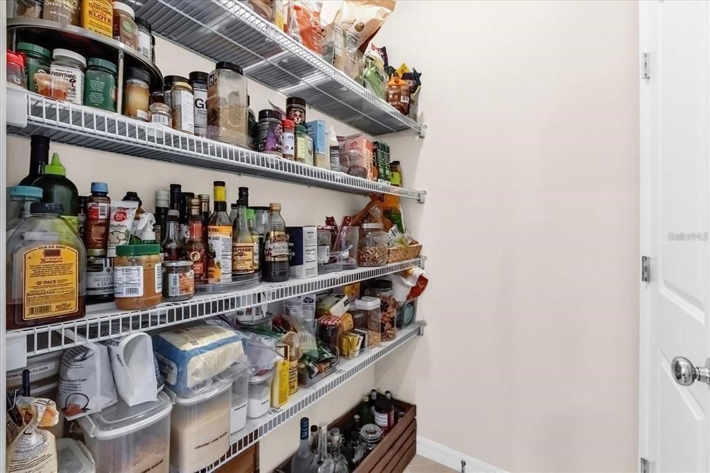 В аренду: $1,950 (2 спален, 2 ванн, 1617 Квадратных фут)