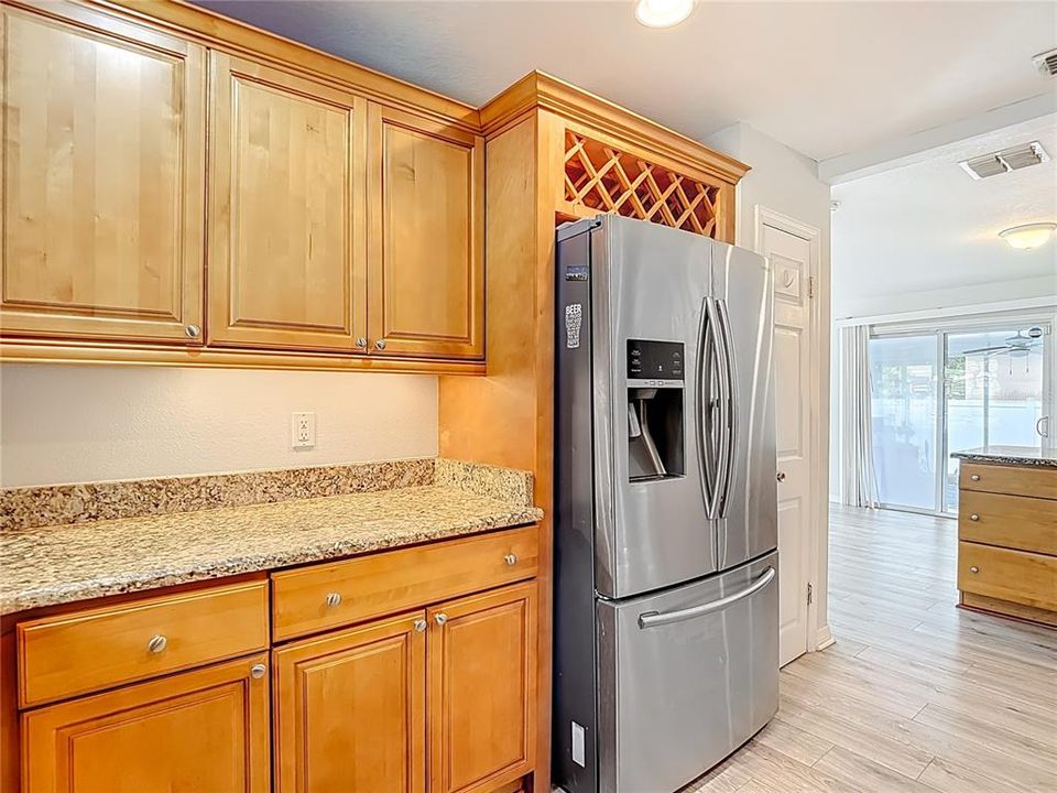 For Sale: $540,000 (4 beds, 2 baths, 2052 Square Feet)