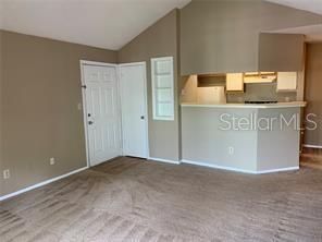 For Rent: $1,200 (1 beds, 1 baths, 662 Square Feet)