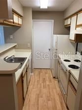 For Rent: $1,200 (1 beds, 1 baths, 662 Square Feet)