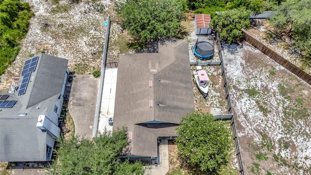 En Venta: $300,000 (3 camas, 2 baños, 1656 Pies cuadrados)