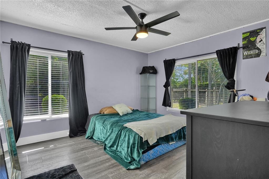 For Sale: $835,000 (4 beds, 2 baths, 2014 Square Feet)