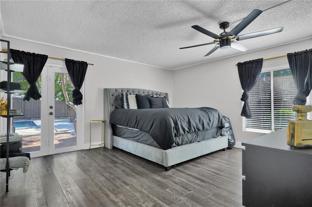 For Sale: $835,000 (4 beds, 2 baths, 2014 Square Feet)