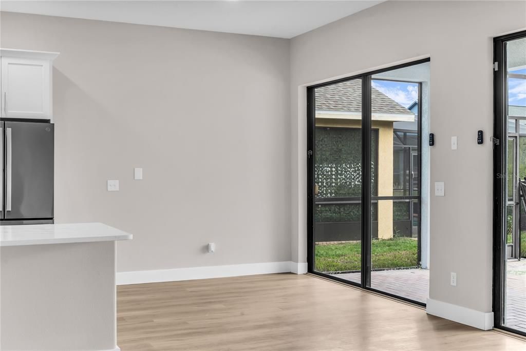 На продажу: $499,900 (6 спален, 4 ванн, 3260 Квадратных фут)
