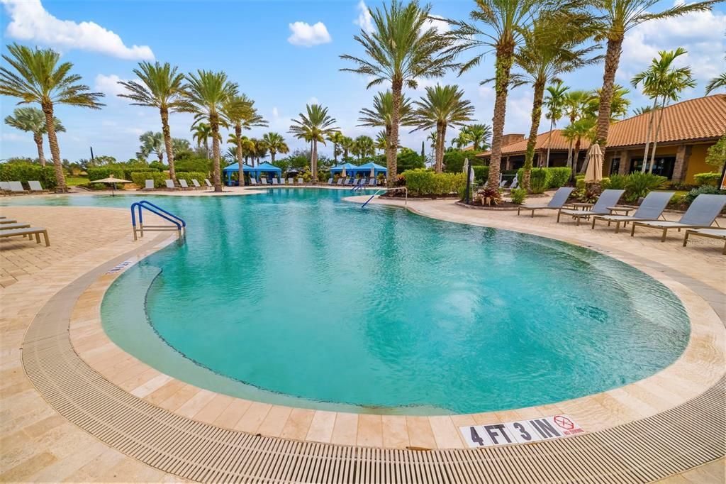 For Sale: $475,000 (2 beds, 2 baths, 1528 Square Feet)