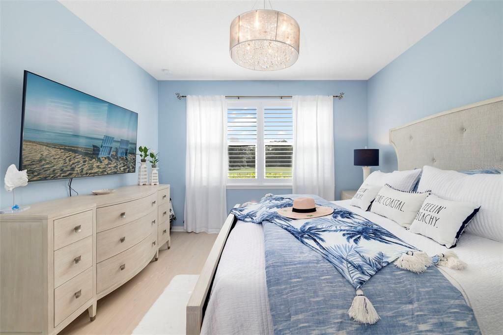 For Sale: $475,000 (2 beds, 2 baths, 1528 Square Feet)