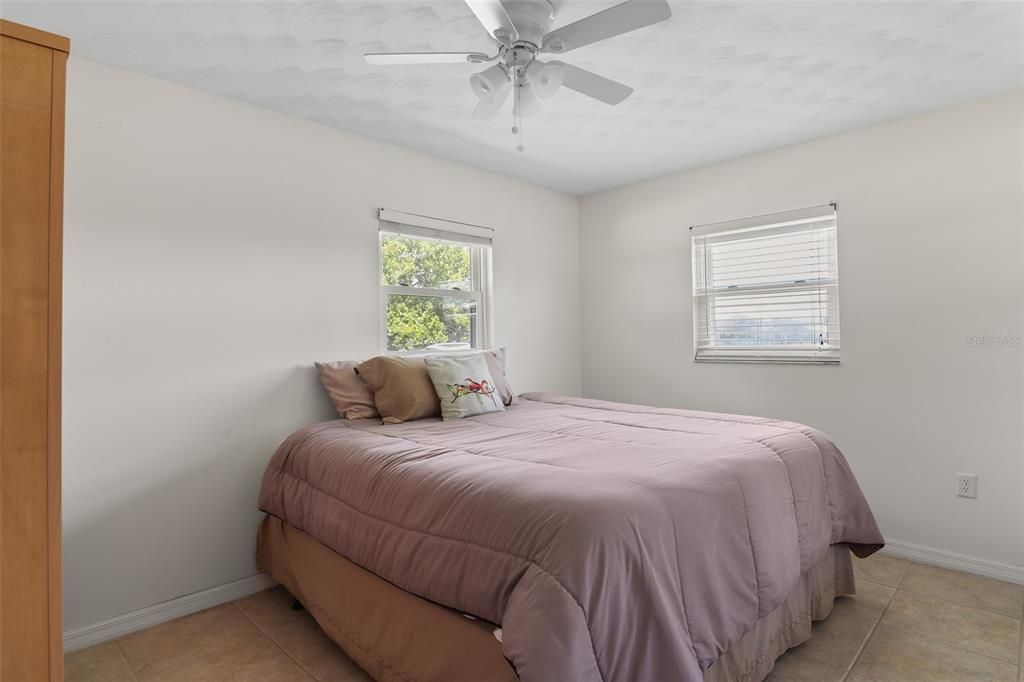 En Venta: $324,900 (2 camas, 1 baños, 1038 Pies cuadrados)