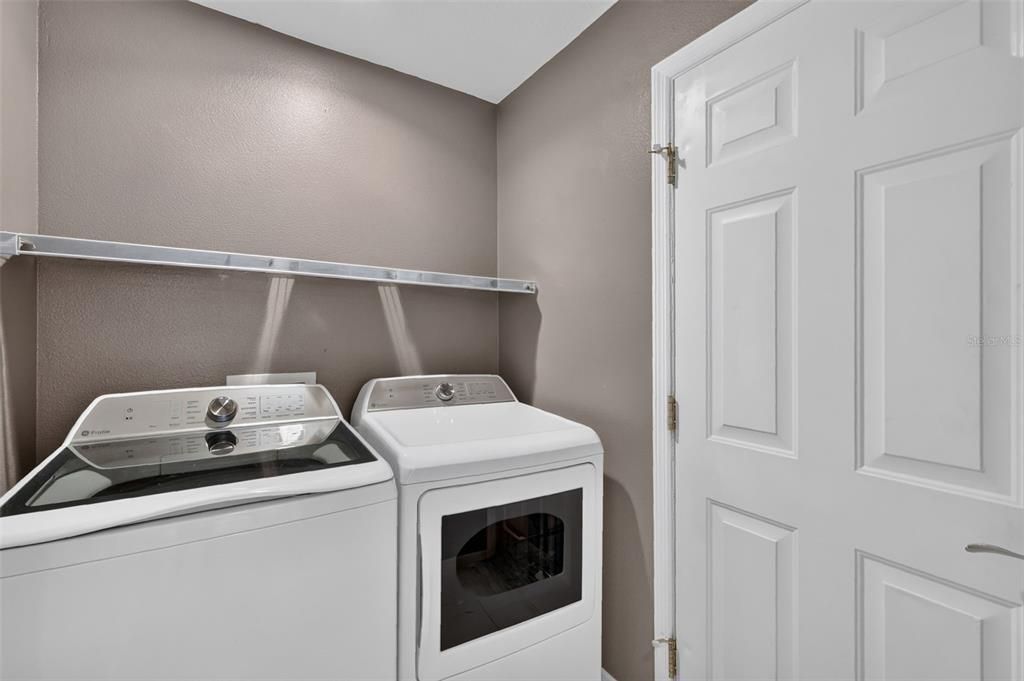 En Venta: $249,900 (3 camas, 2 baños, 1498 Pies cuadrados)