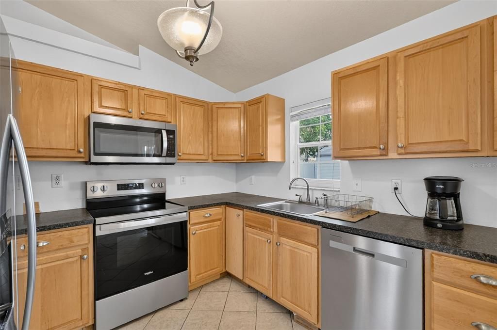 En Venta: $249,900 (3 camas, 2 baños, 1498 Pies cuadrados)