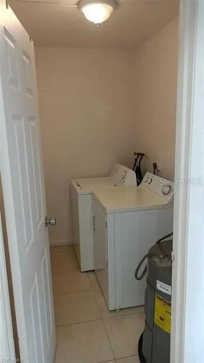 En Renta: $1,400 (2 camas, 1 baños, 928 Pies cuadrados)