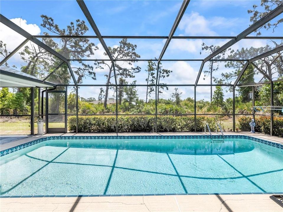 For Sale: $399,000 (3 beds, 2 baths, 2137 Square Feet)