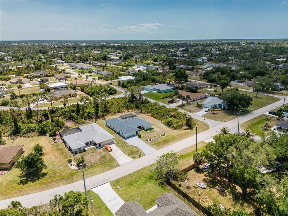 For Sale: $399,000 (3 beds, 2 baths, 2137 Square Feet)