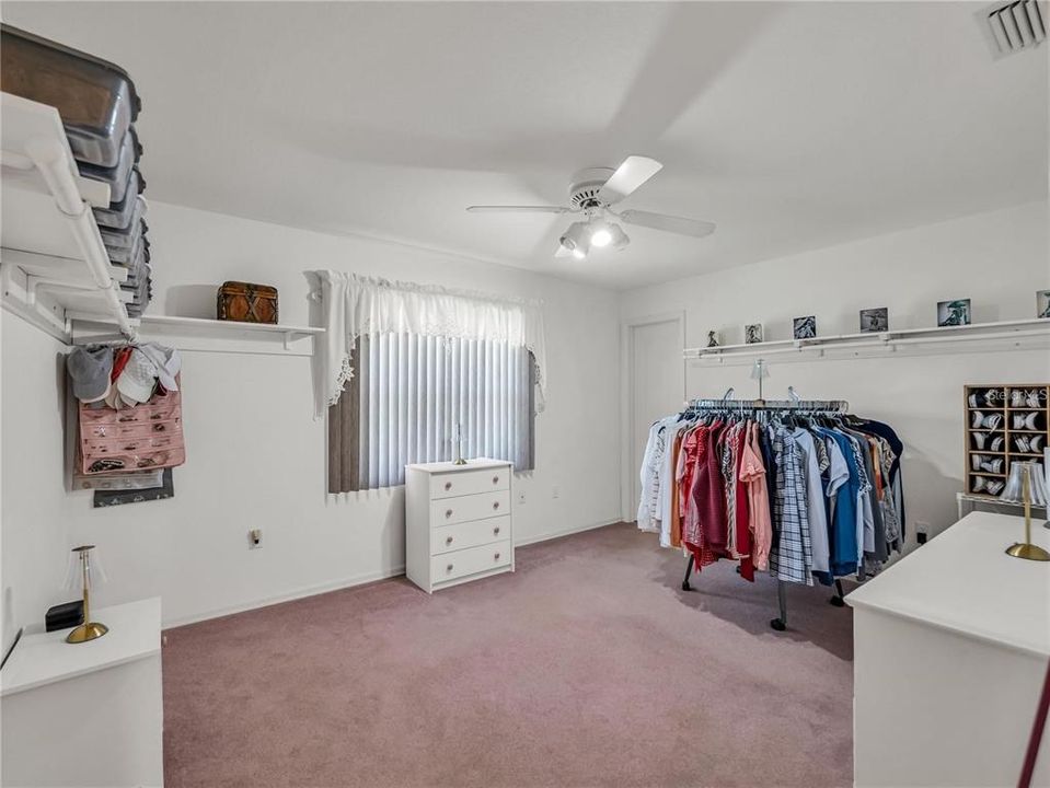 For Sale: $399,000 (3 beds, 2 baths, 2137 Square Feet)