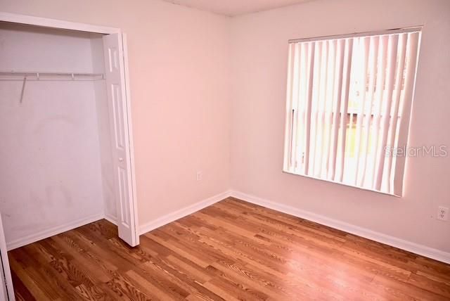 На продажу: $369,900 (5 спален, 3 ванн, 2530 Квадратных фут)
