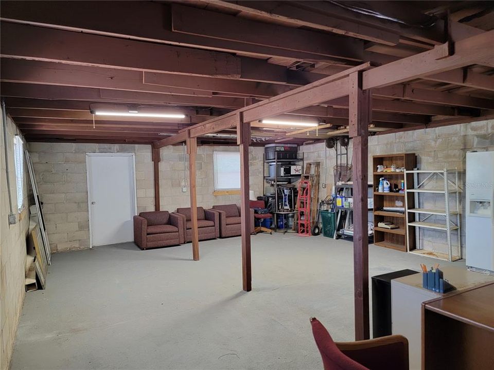 For Sale: $525,000 (6 beds, 0 baths, 2529 Square Feet)