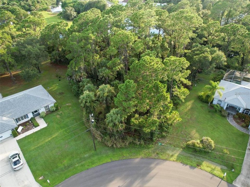 En Venta: $65,000 (0.56 acres)