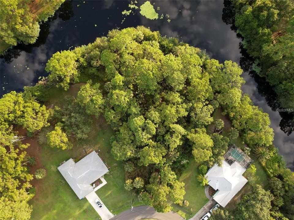 En Venta: $65,000 (0.56 acres)