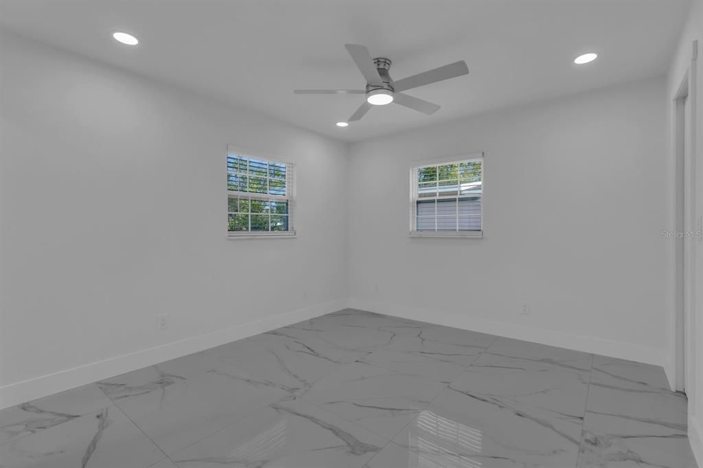 En Venta: $380,000 (2 camas, 2 baños, 1445 Pies cuadrados)