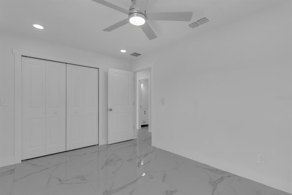 En Venta: $380,000 (2 camas, 2 baños, 1445 Pies cuadrados)