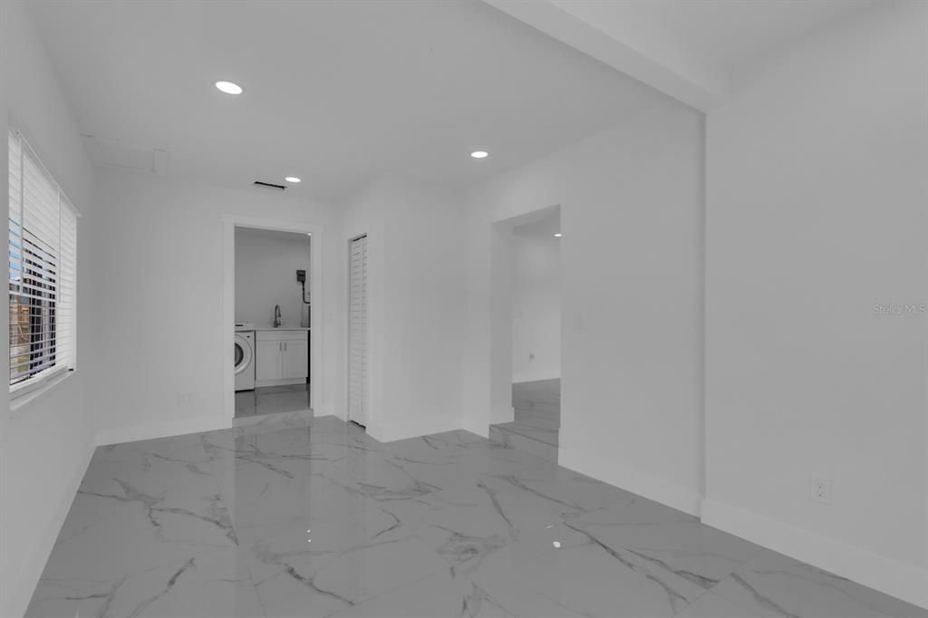 En Venta: $380,000 (2 camas, 2 baños, 1445 Pies cuadrados)