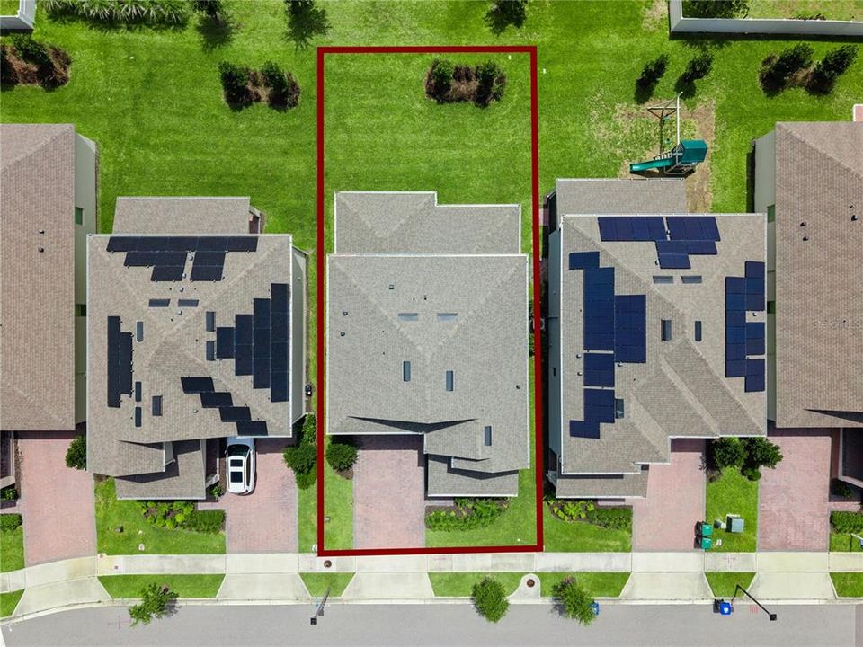 En Venta: $715,000 (4 camas, 3 baños, 2931 Pies cuadrados)