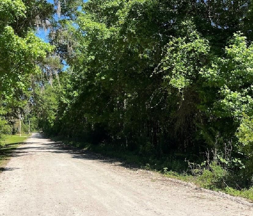 En Venta: $140,000 (4.13 acres)